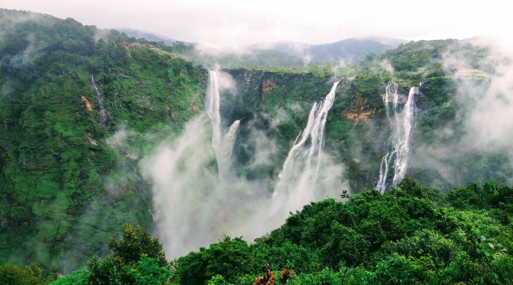 largest waterfalls in india