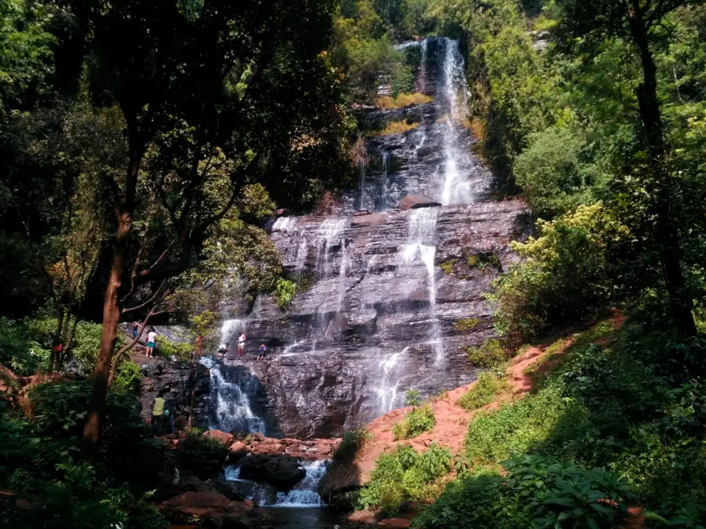 10 Beautiful Places to Visit in Chikmagalur 2024