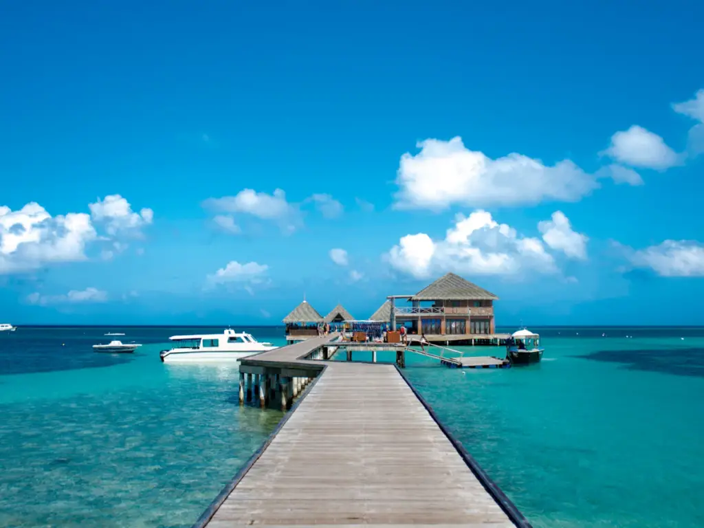 Top 10 Dreamy Honeymoon Destinations 2024