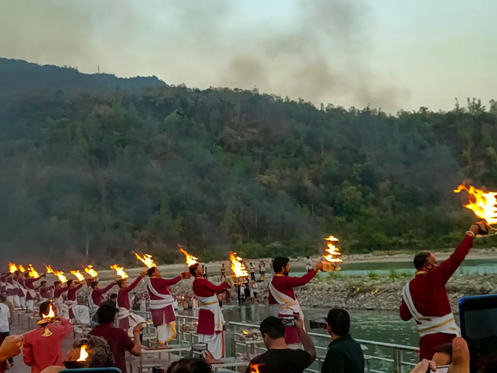 9 Ideal Places to Visit in Rishikesh 2024